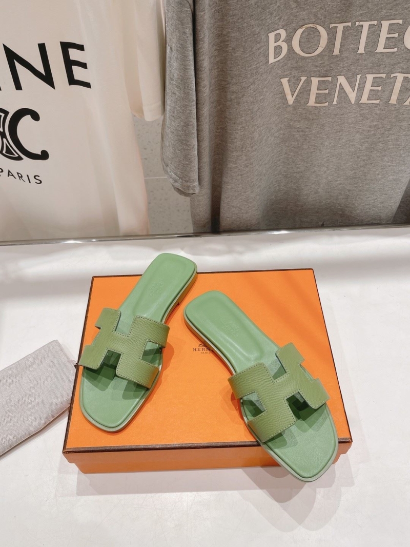 Hermes Slippers